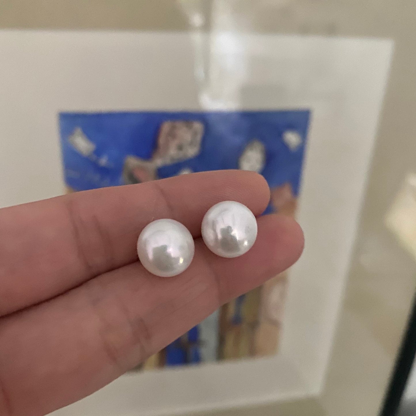 Button Fresshwater Pearl Stud Earring 10.5mm