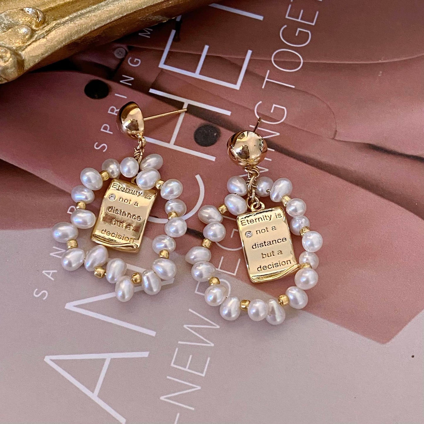 Alaia Freshwater Pearl Stud Earring