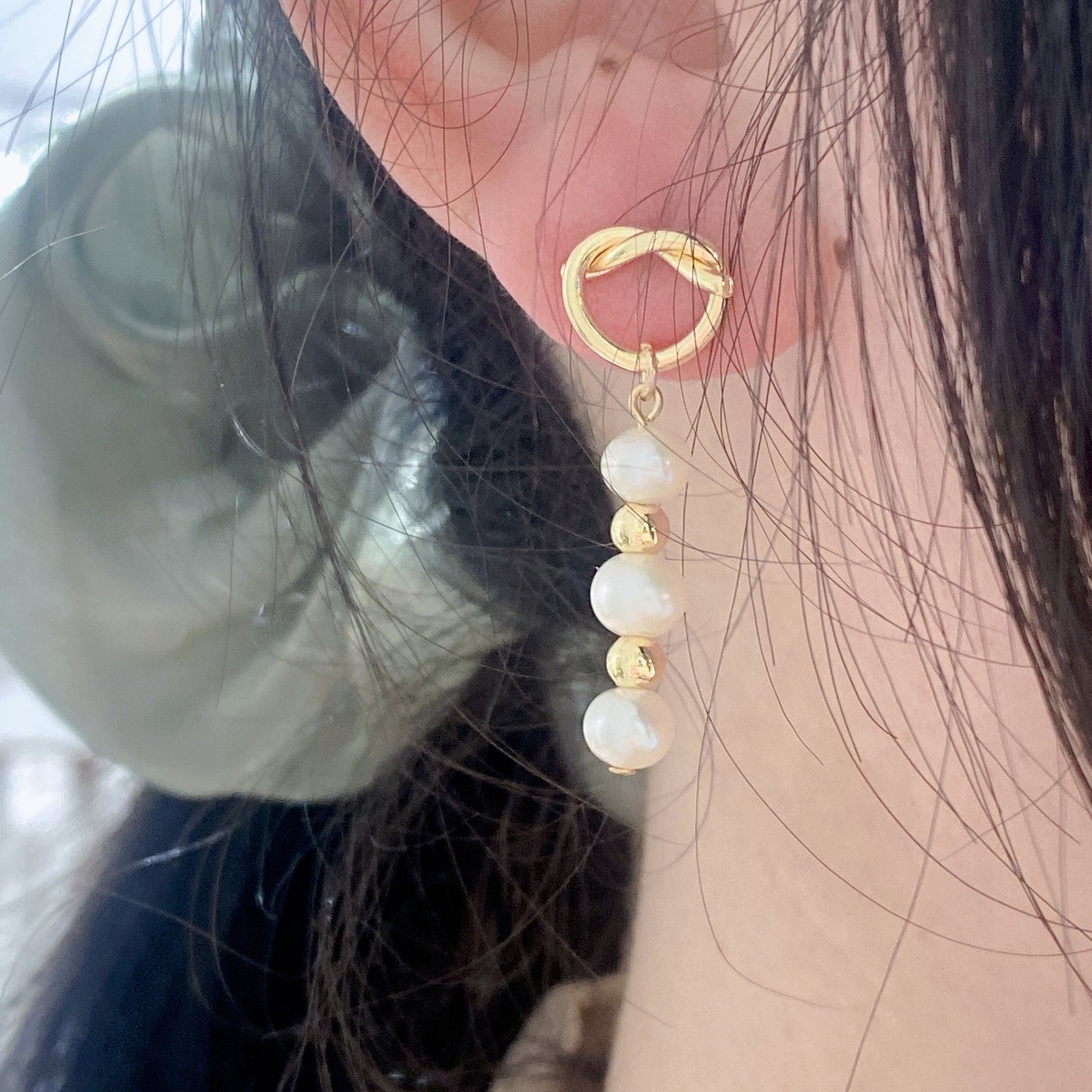 Knot Freshwater Pearl Stud Earring