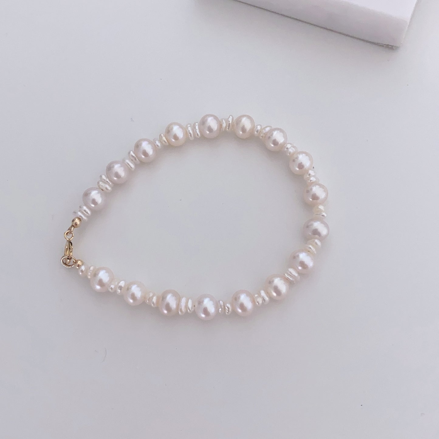 Scarlett Freshwater Pearl Bracelet