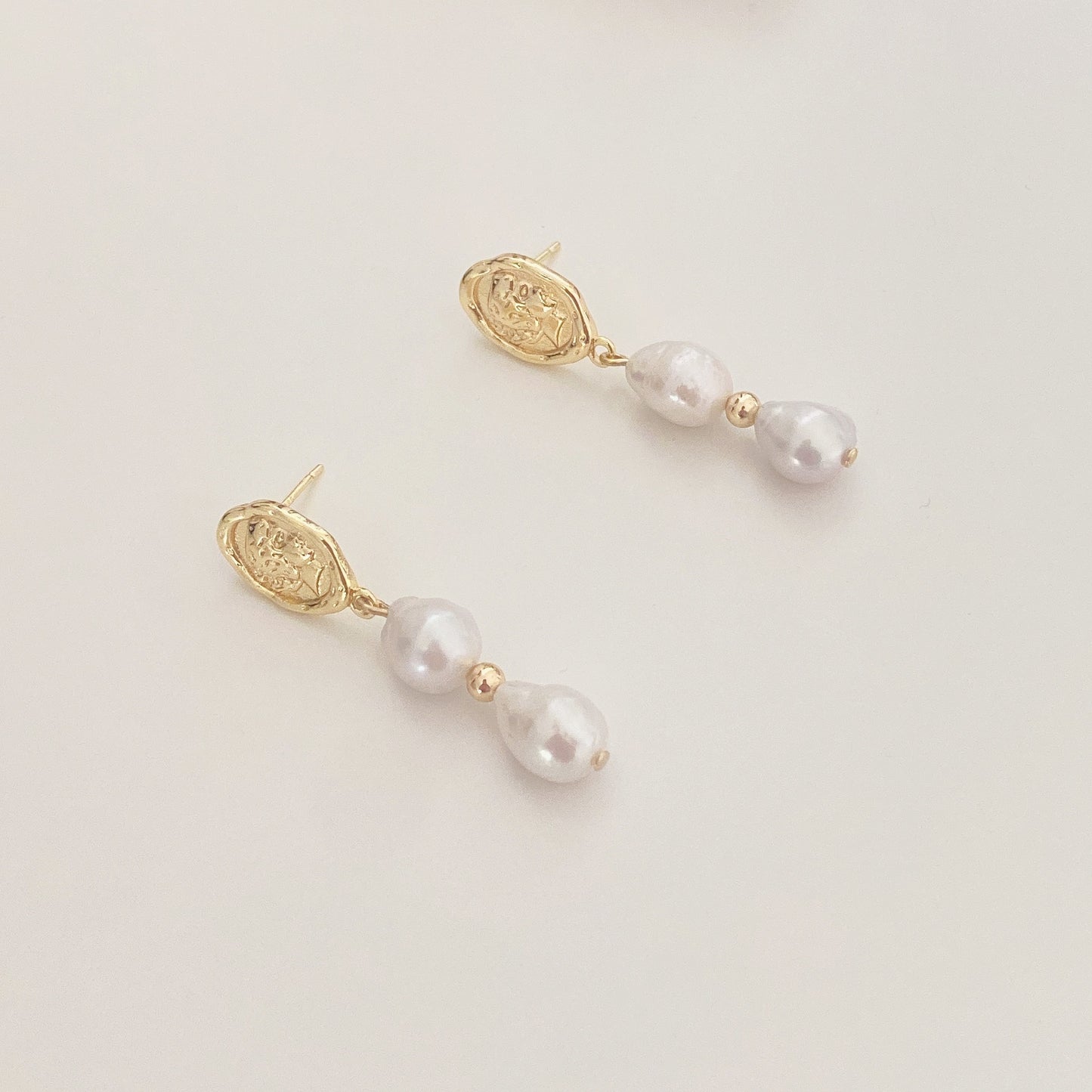 Aspyn Freshwater Pearl Earring
