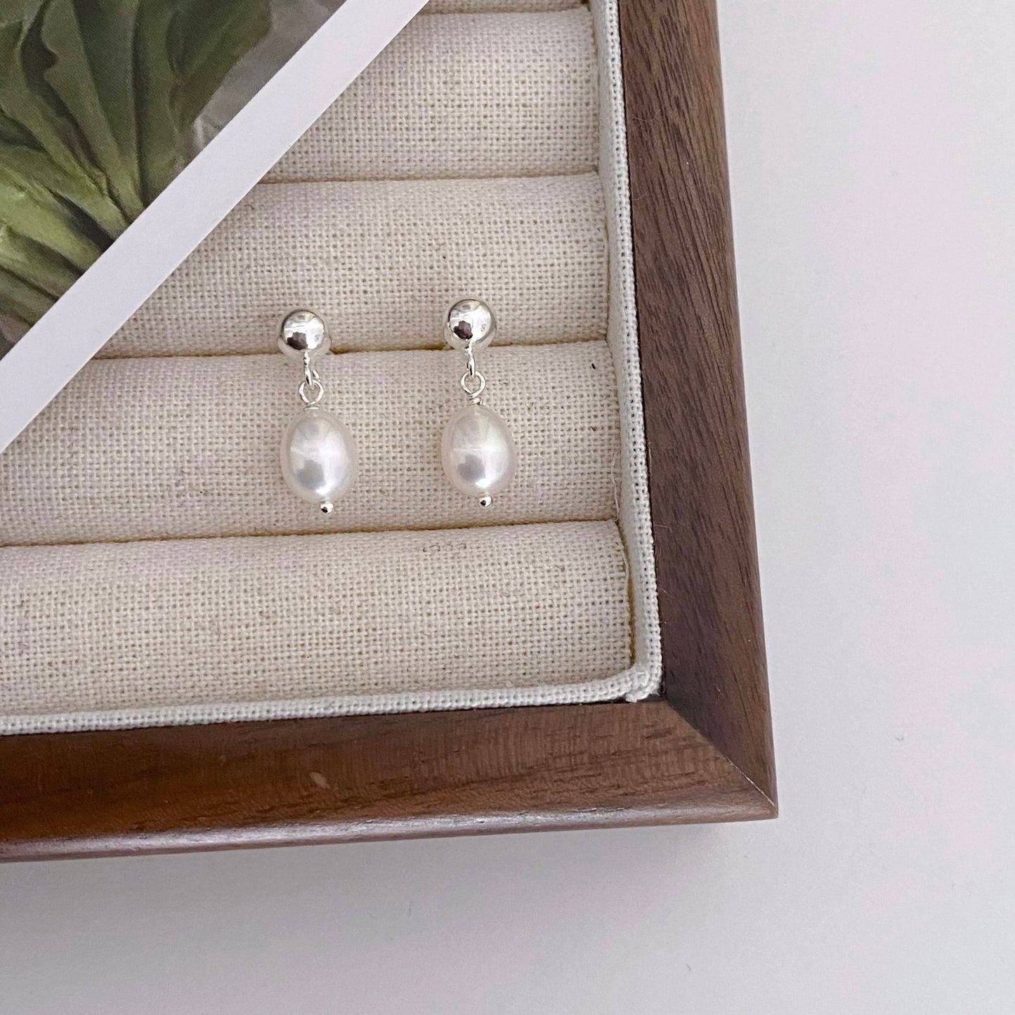 Hadley Pearl Drop Stud Earring