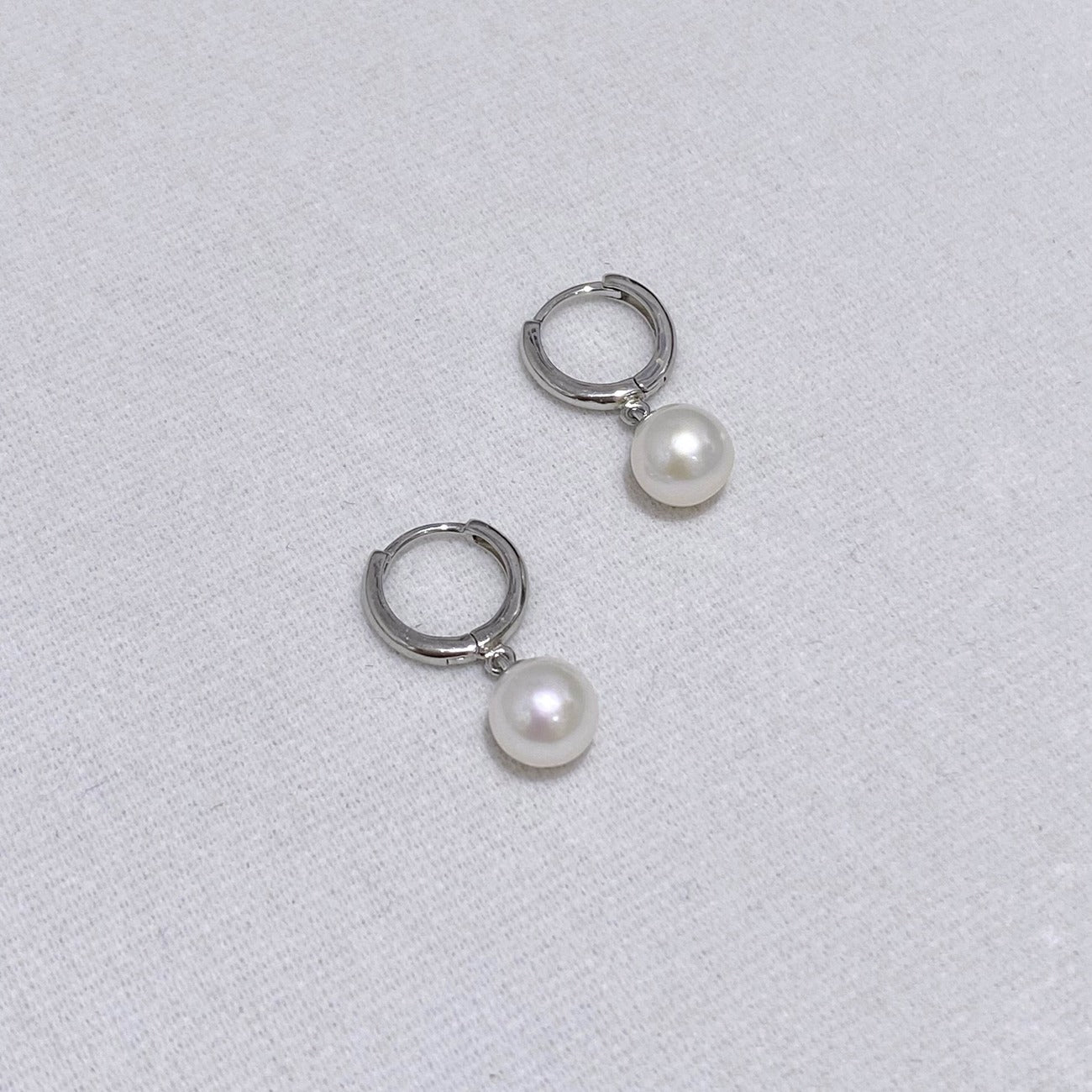 Freshwater Pearl Hoop Earring