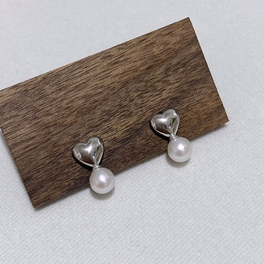 Sterling Silver Heart Pearl Stud Earring