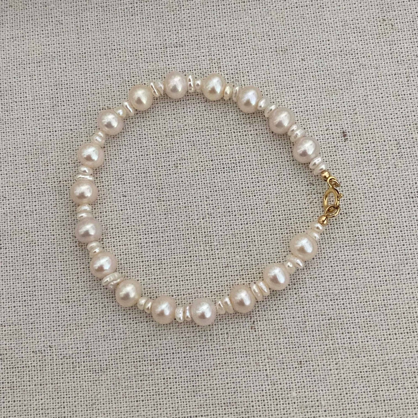 Scarlett Freshwater Pearl Bracelet