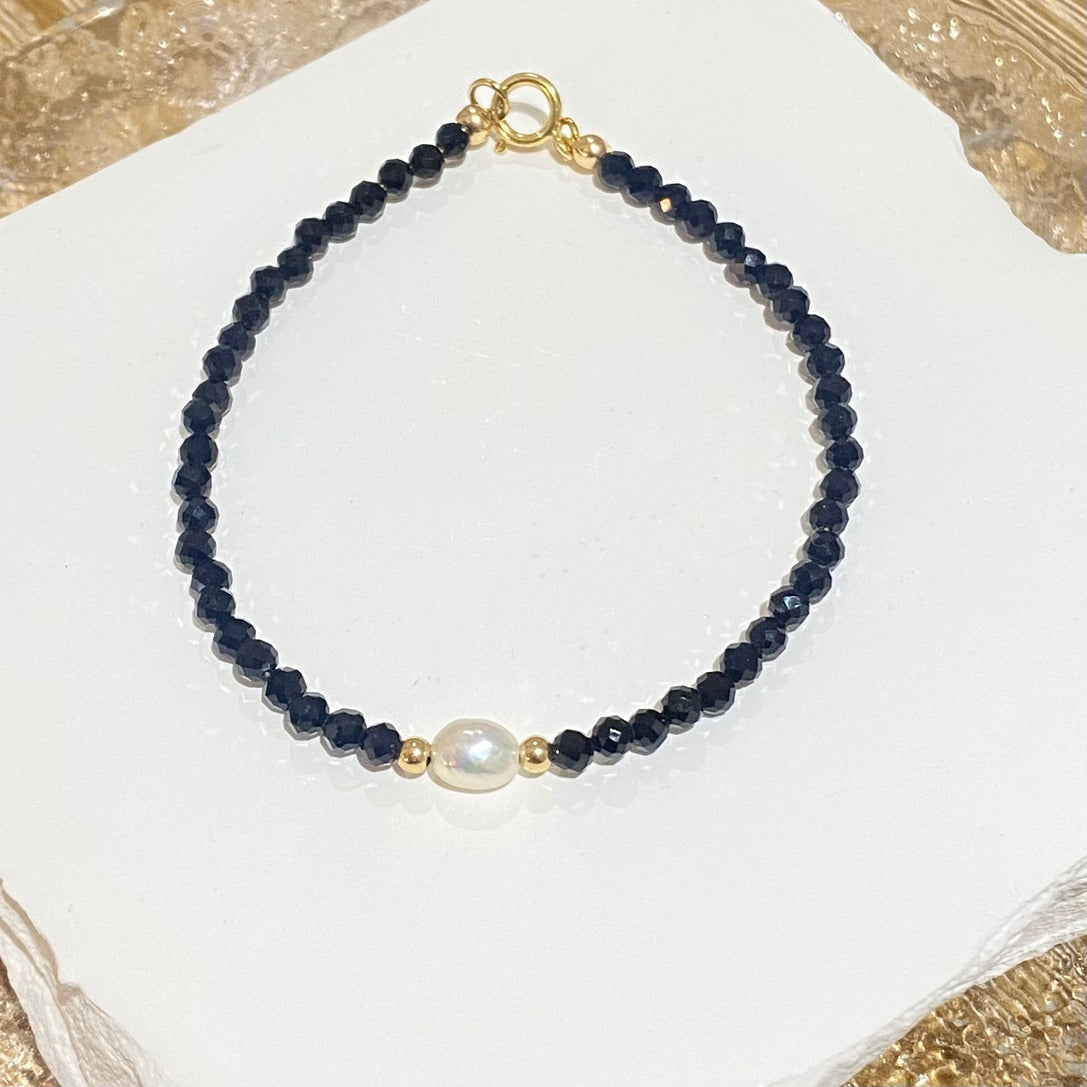 Black Spinel and Freshwater Pearl Bracelet – kiwikoko