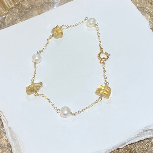 Yellow Crystal and Freshwater Pearl Bracelet