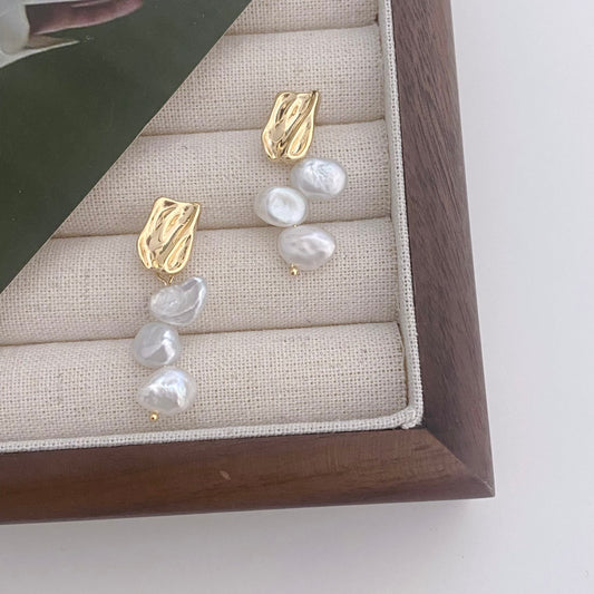 Elia Foral Pearl Earring