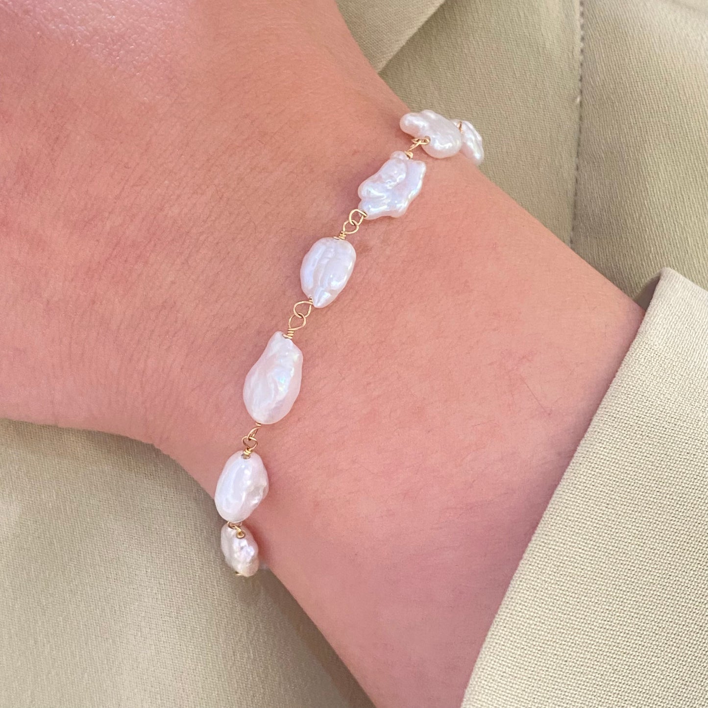 Ellie Irregular Freshwater Pearl Bracelet