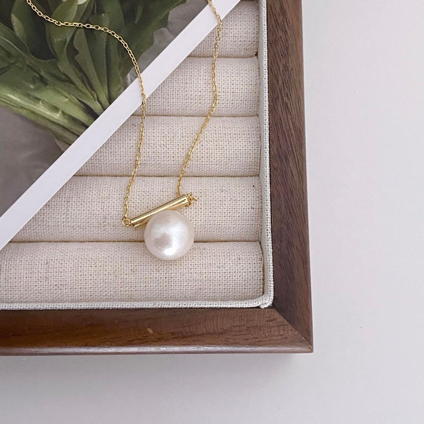 Freya Large Single Freshwater Round Pearl Necklace