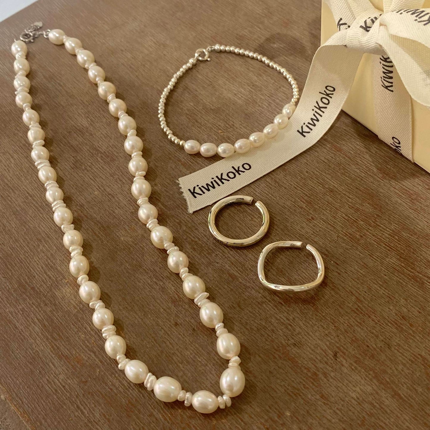 Eleanor Freshwater Pearl Necklace