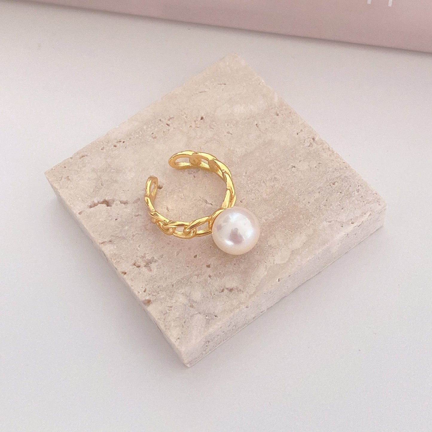 Ring Flora Adjustable Pearl Ring