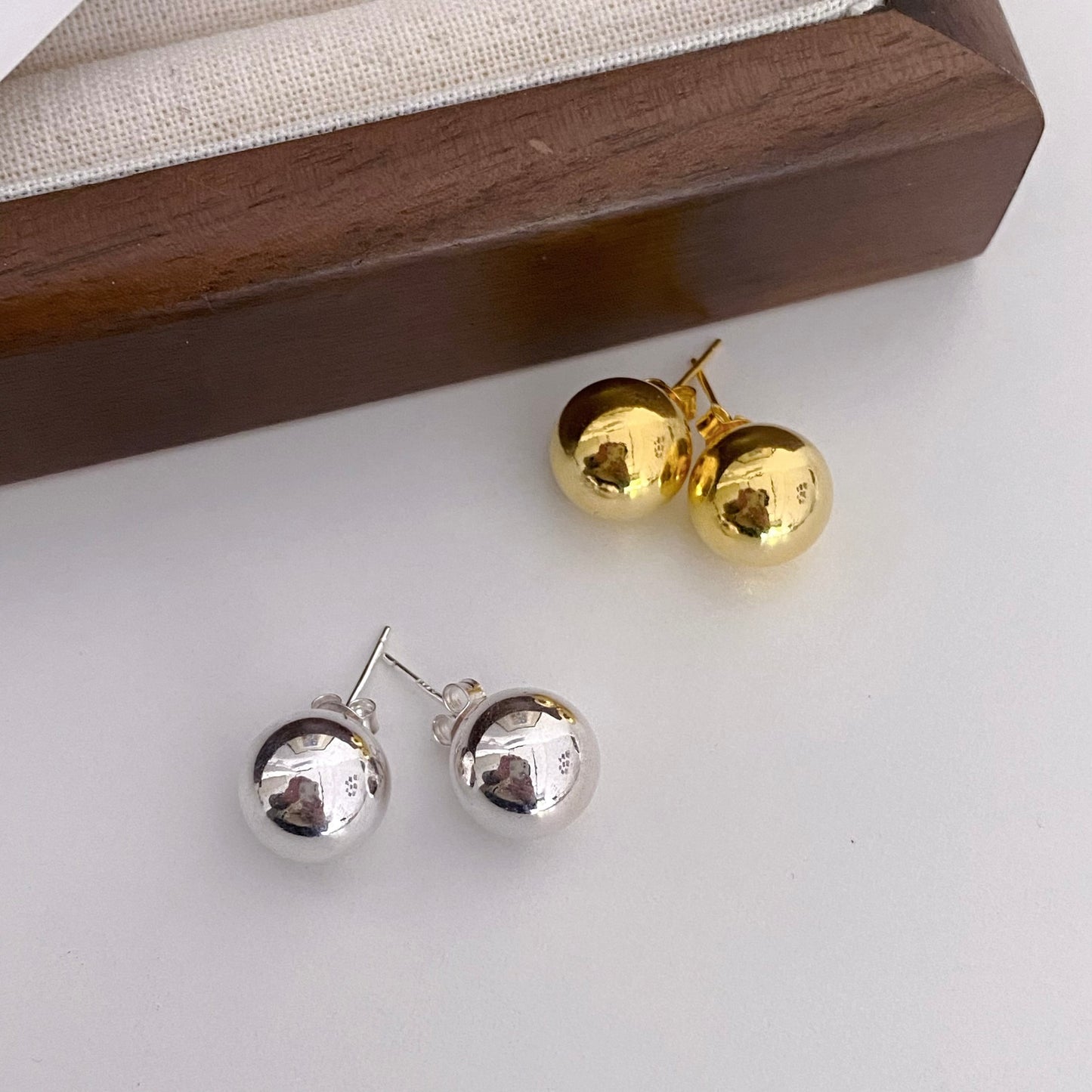 Kali Silver Stud Earring