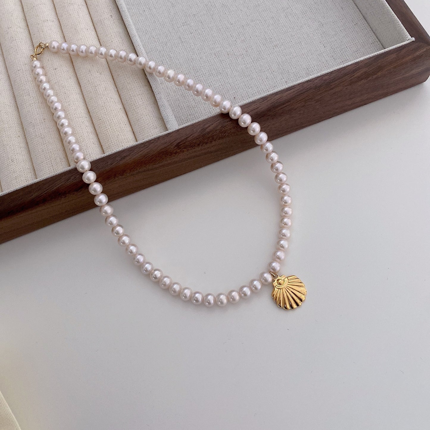 Riley Shell Round Freshwater Pearl Necklace